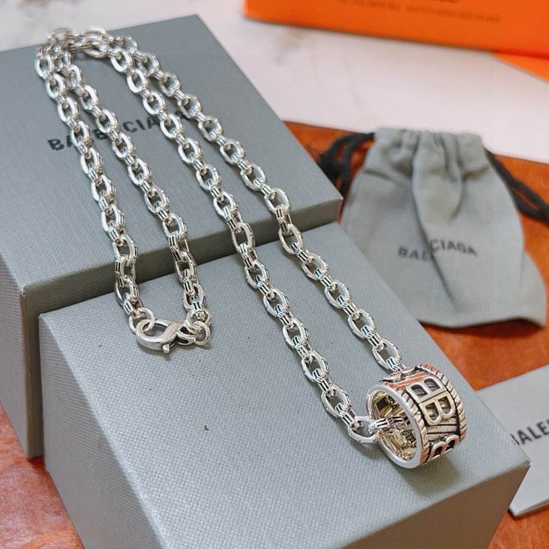 Balenciaga Necklace 09yxx02
